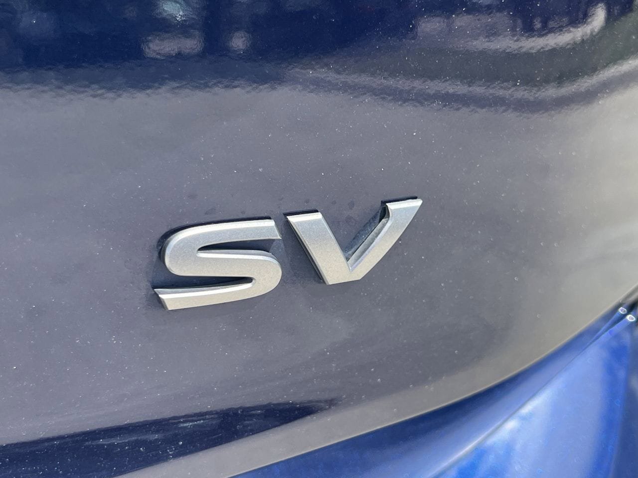 Used 2024 Nissan Rogue SV FWD image 4
