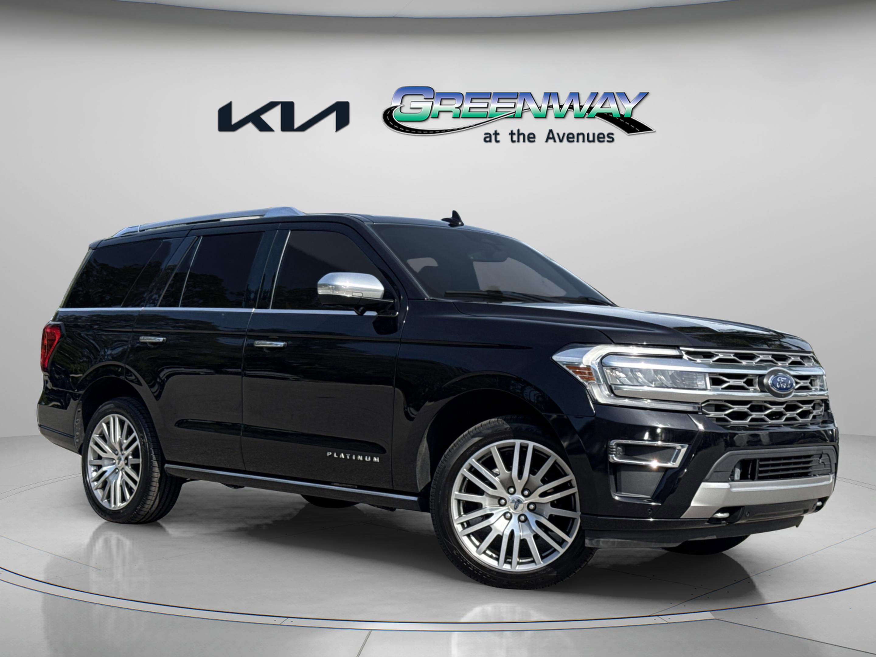 Used 2022 Ford Expedition Platinum AWD/4WD image 1