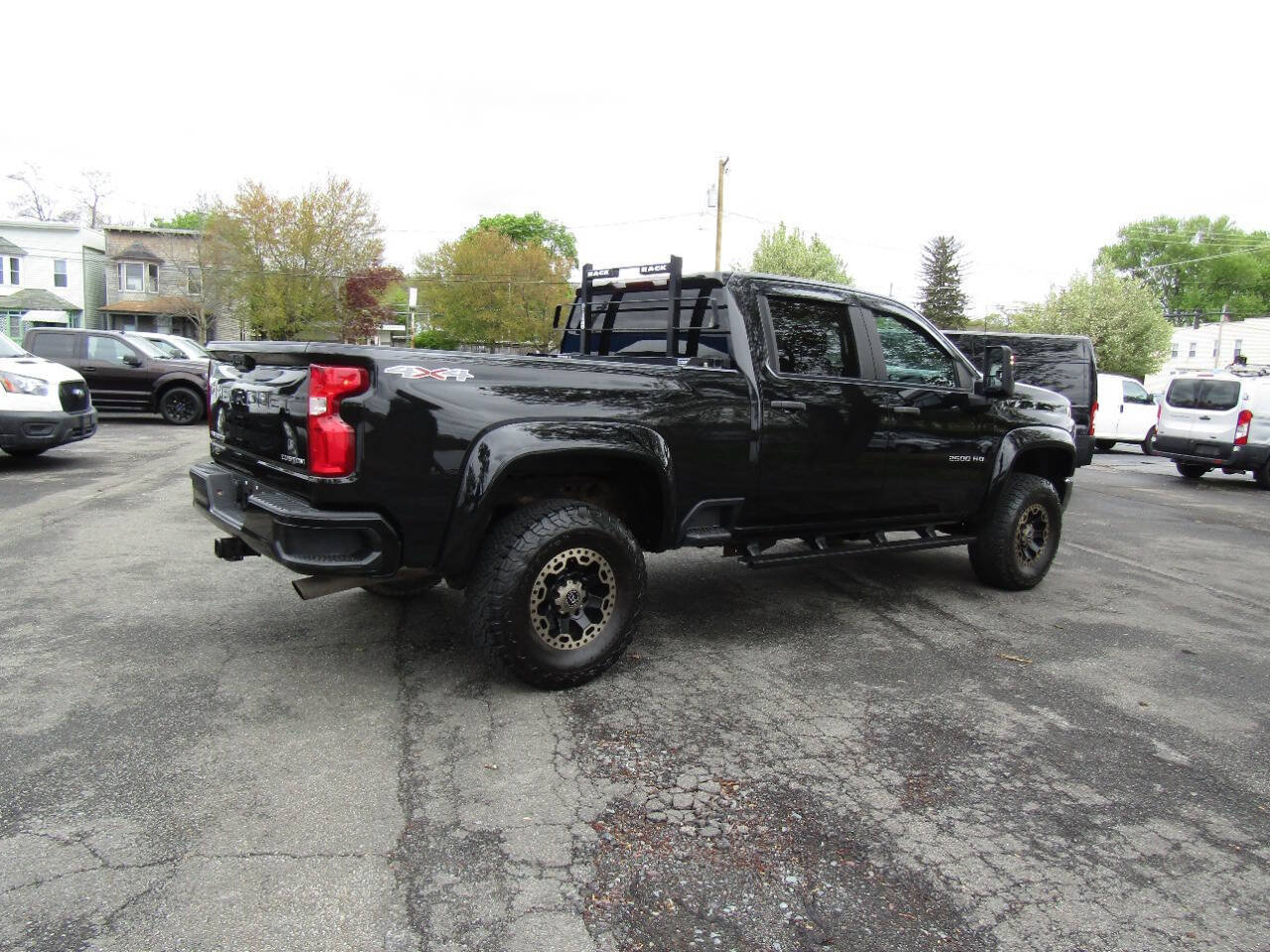 Used 2021 Chevrolet Silverado 2500 Custom w/ Custom Value Package AWD/4WD image 8