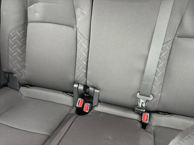 Certified 2025 Toyota Tacoma SR5 AWD/4WD image 31