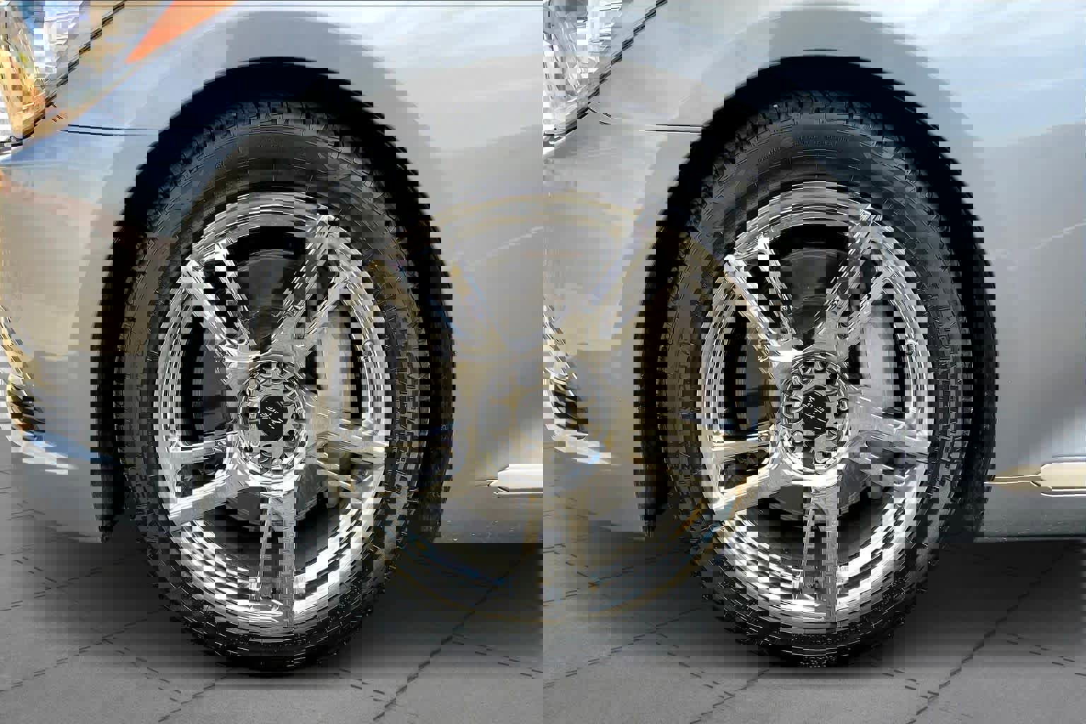 Used 2015 Hyundai Genesis 3.8 w/ Option Group 04 image 9