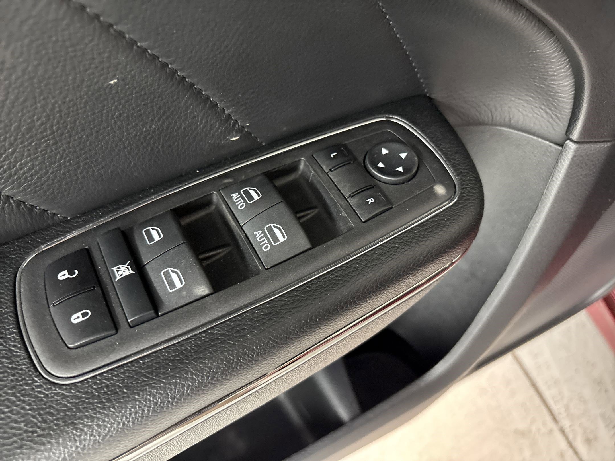Used 2023 Dodge Charger SRT Hellcat w/ Harman/Kardon Audio Group image 13
