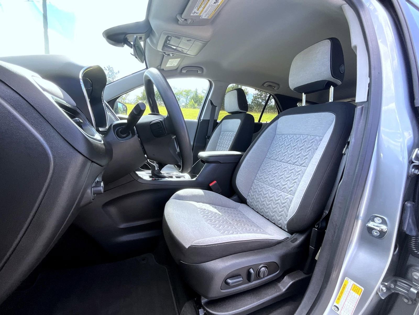 Used 2023 Chevrolet Equinox LT AWD/4WD image 10