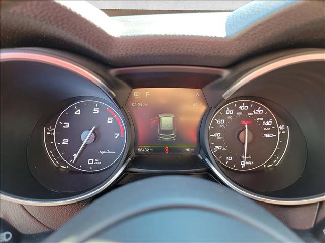 Used 2018 Alfa Romeo Stelvio AWD image 18