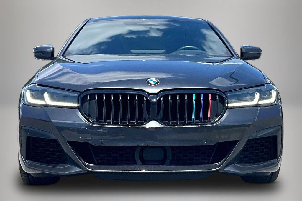 Used 2022 BMW M550i xDrive AWD/4WD image 3