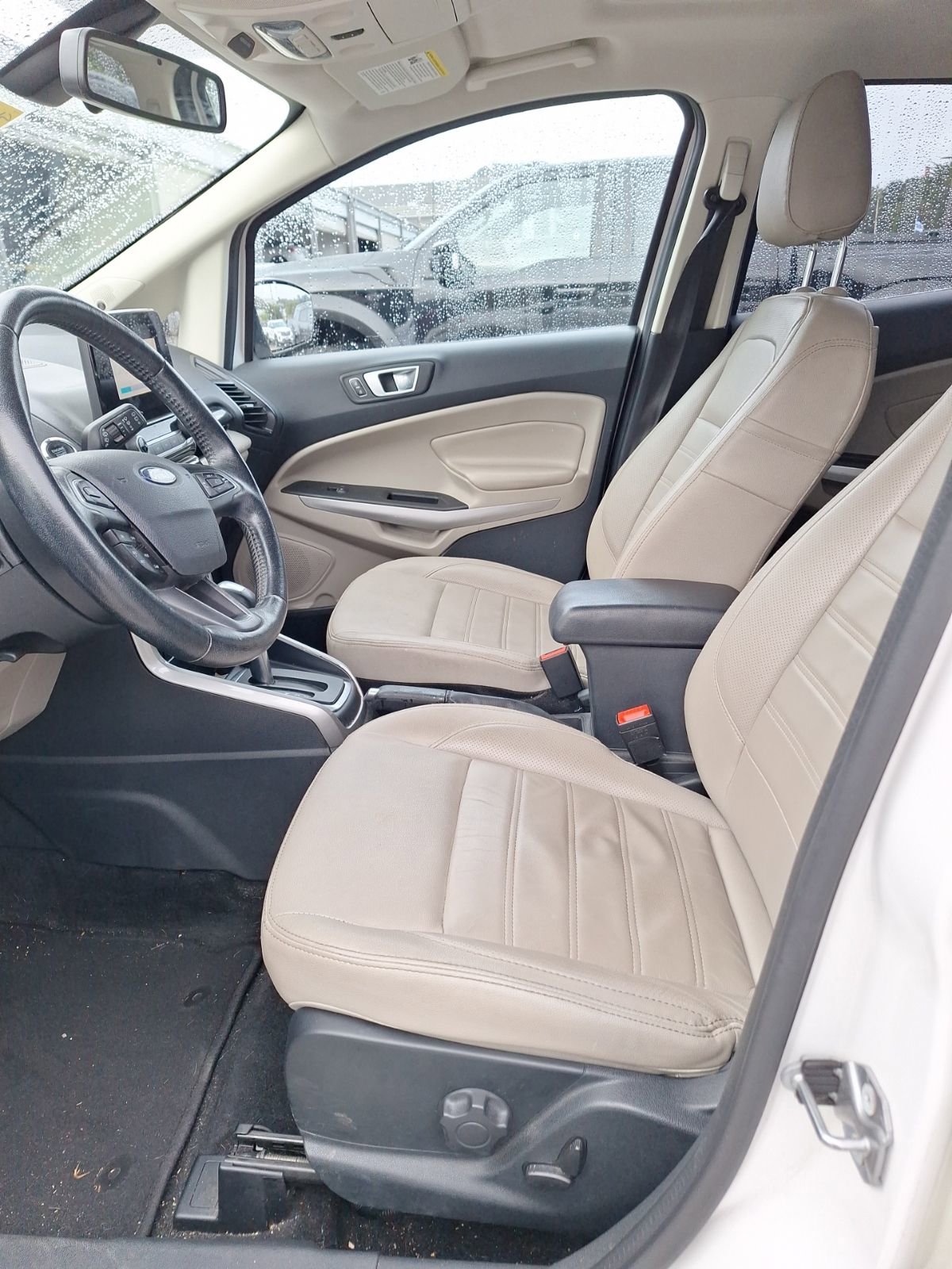 Used 2018 Ford EcoSport Titanium image 12