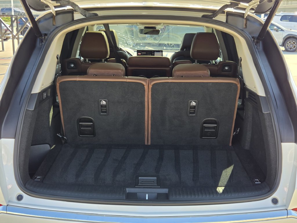 Used 2024 Acura MDX w/ Technology Package FWD image 19