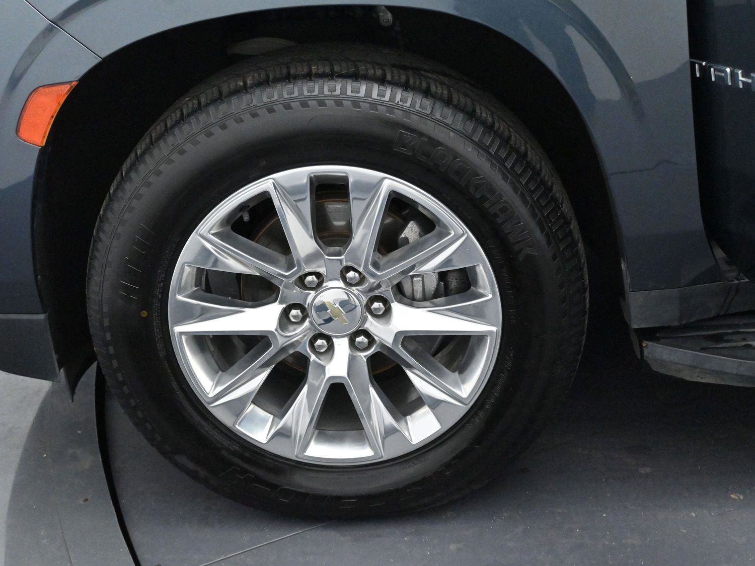 Used 2021 Chevrolet Tahoe Premier w/ Premium Package image 43