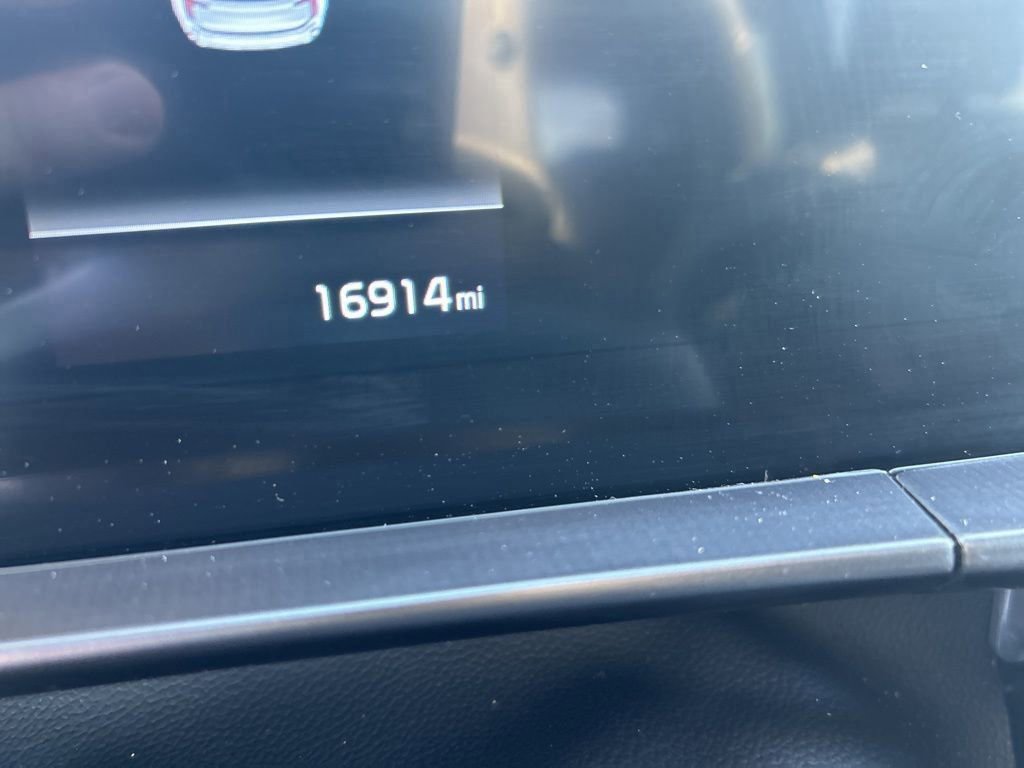 Used 2025 Kia Telluride S image 9