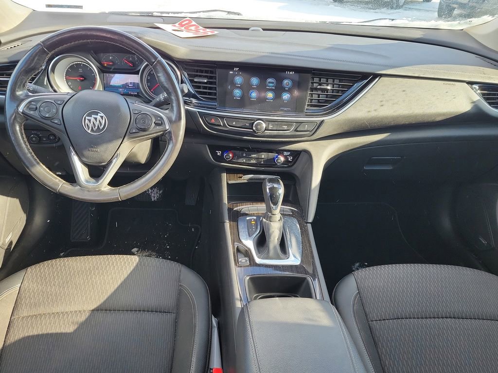 Used 2018 Buick Regal Preferred w/ Sights and Sounds Package image 25