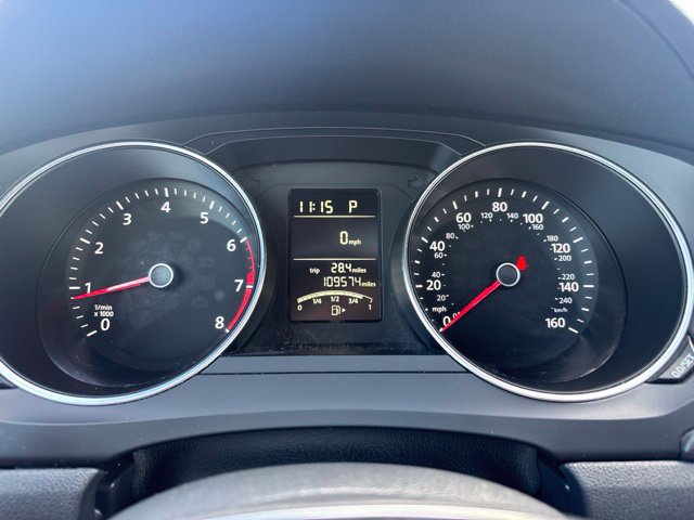 Used 2015 Volkswagen Jetta SE FWD image 17