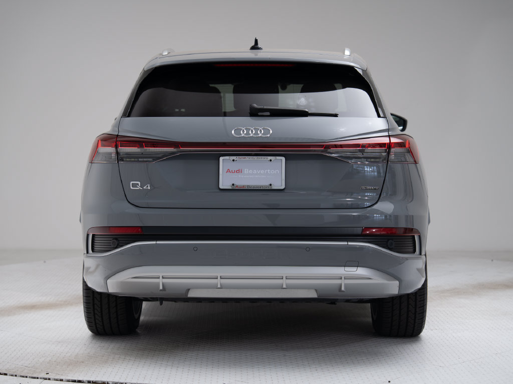 Used 2023 Audi Q4 e-tron Premium Plus w/ Premium Plus AWD/4WD image 32