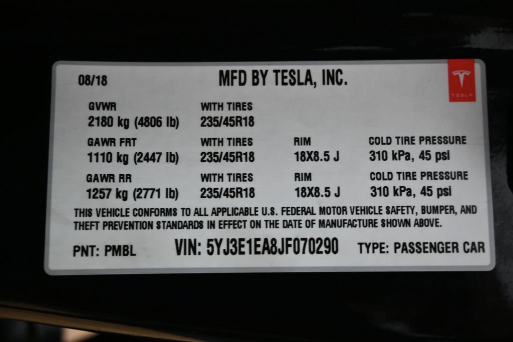 Used 2018 Tesla Model 3 Long Range RWD image 9