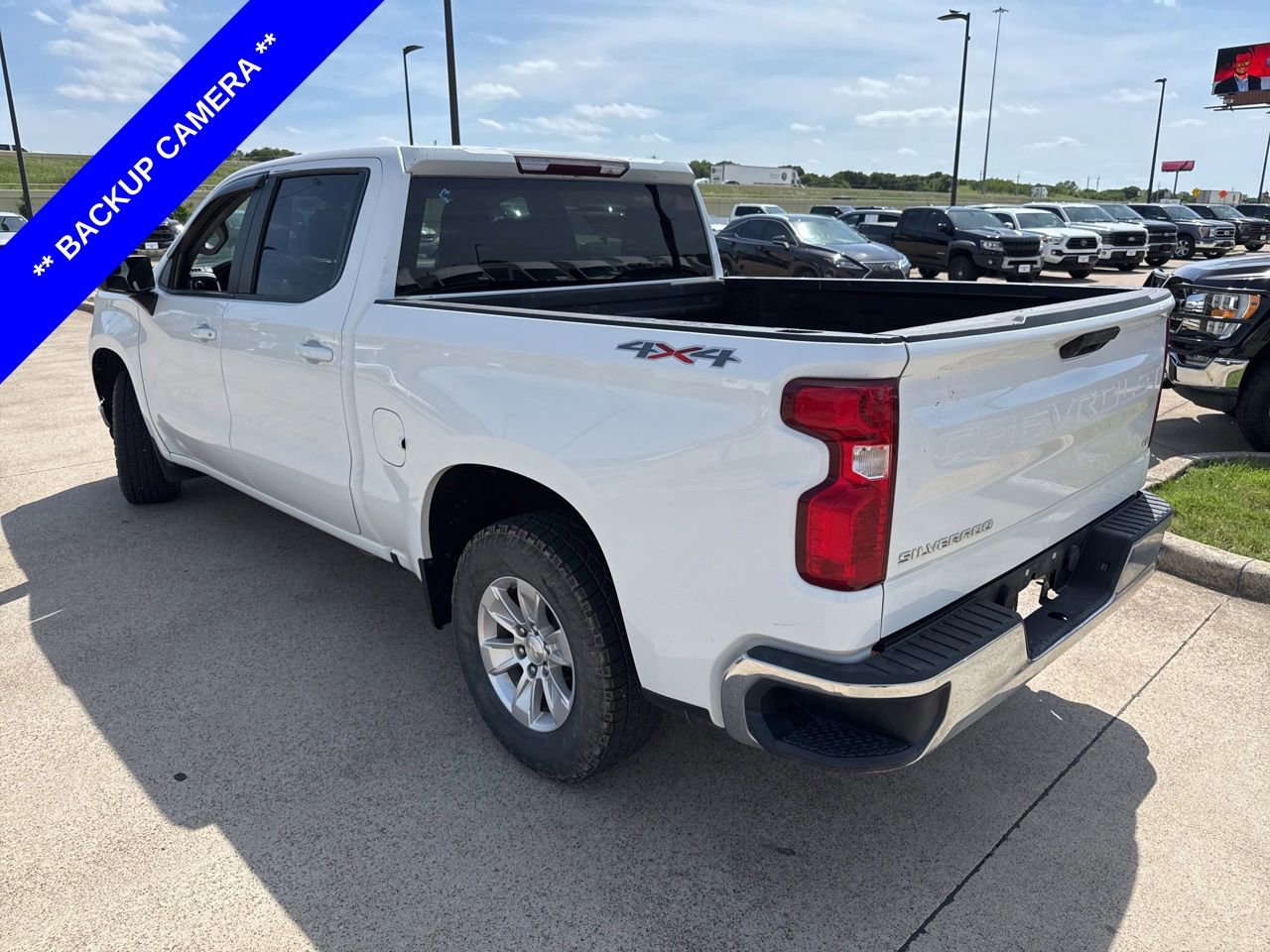 Used 2020 Chevrolet Silverado 1500 LT w/ Bed Protection Package AWD/4WD image 8