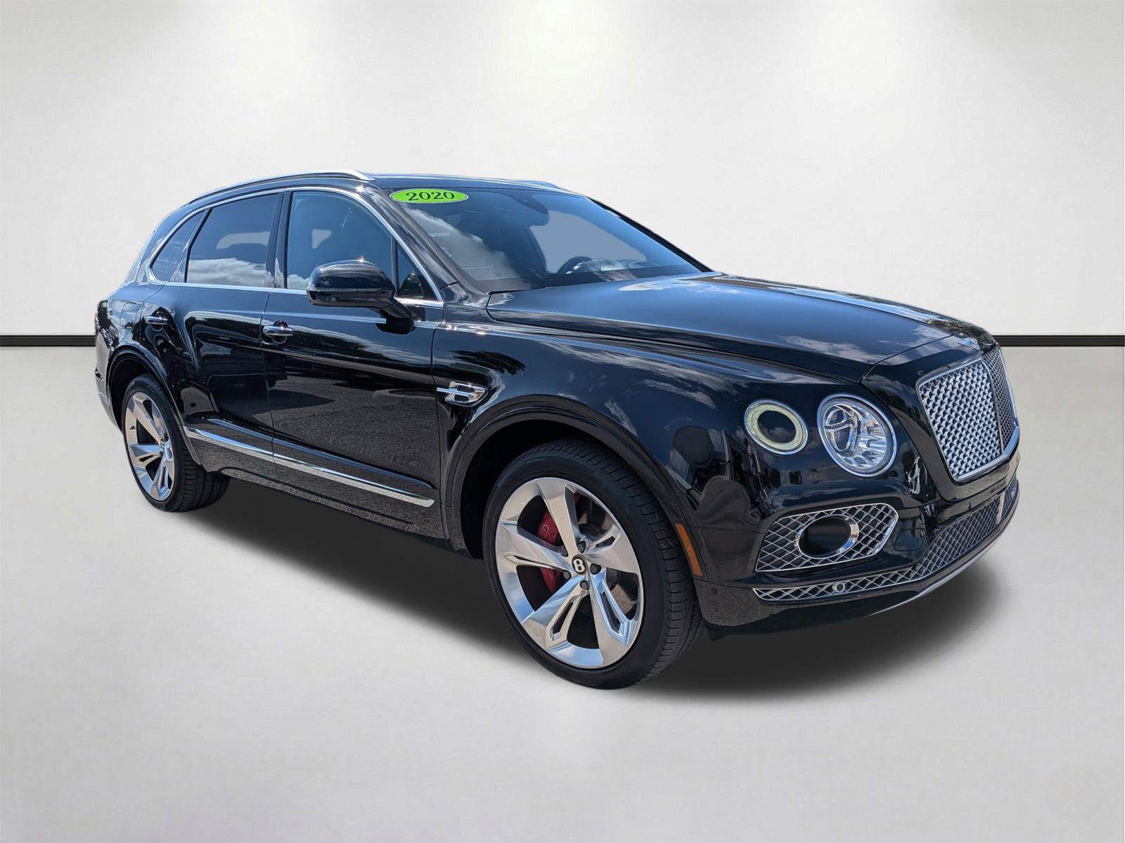 Used 2020 Bentley Bentayga AWD/4WD video 1