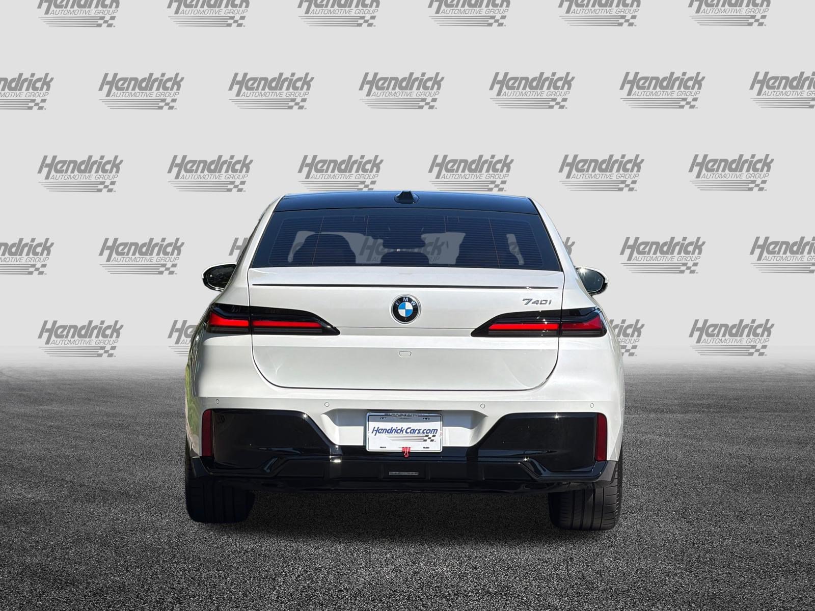 Used 2026 BMW 740i RWD image 6