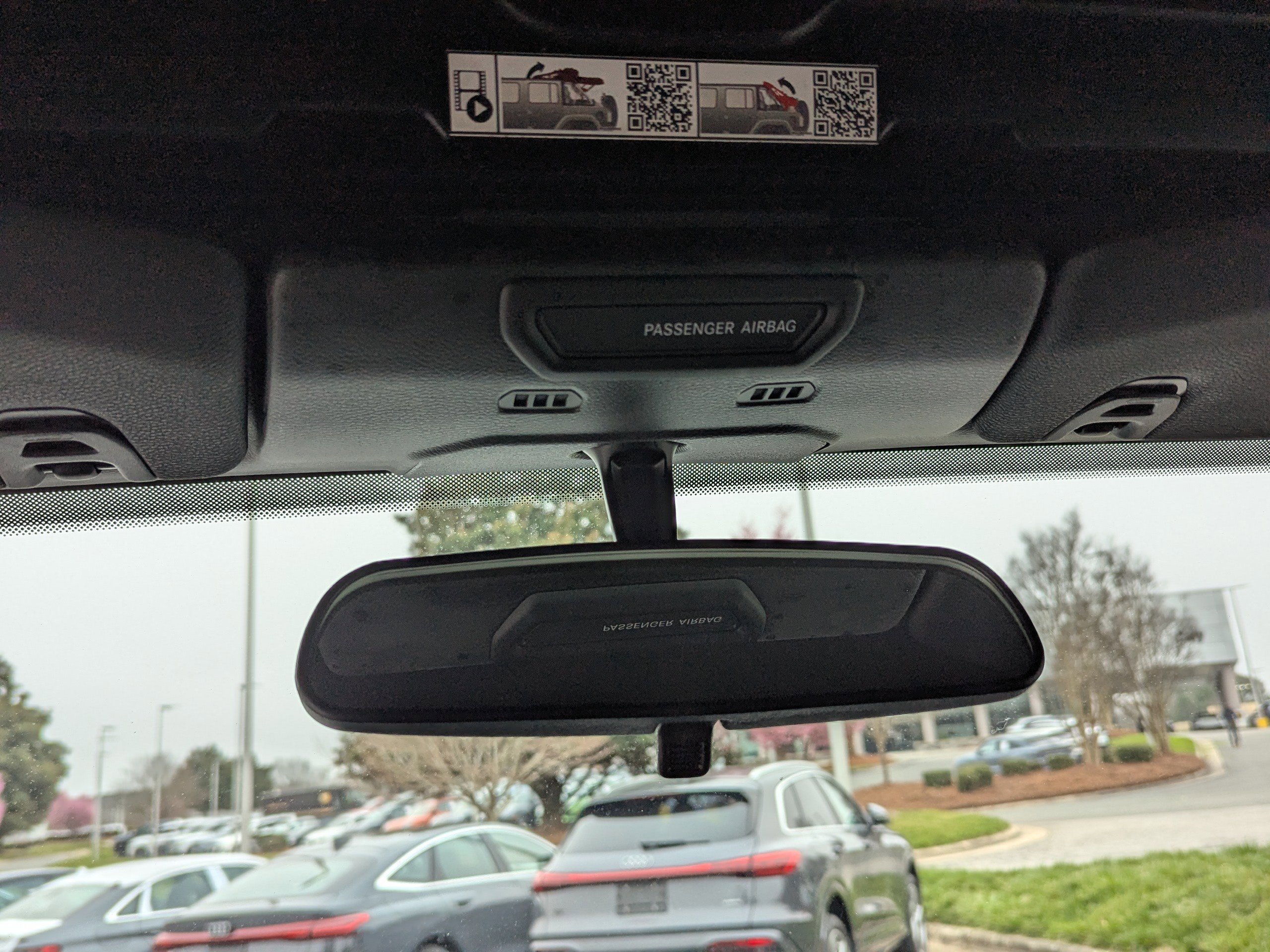 Used 2021 Jeep Wrangler Sport S image 23