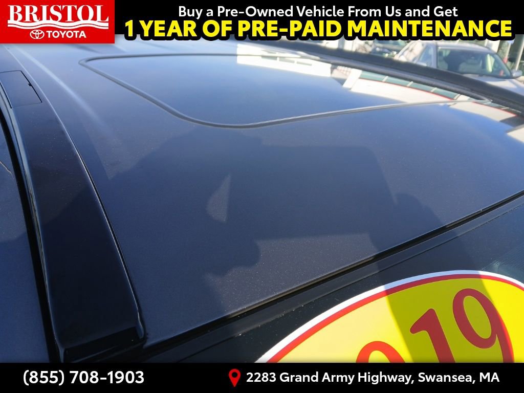 Used 2019 Toyota RAV4 XLE image 12