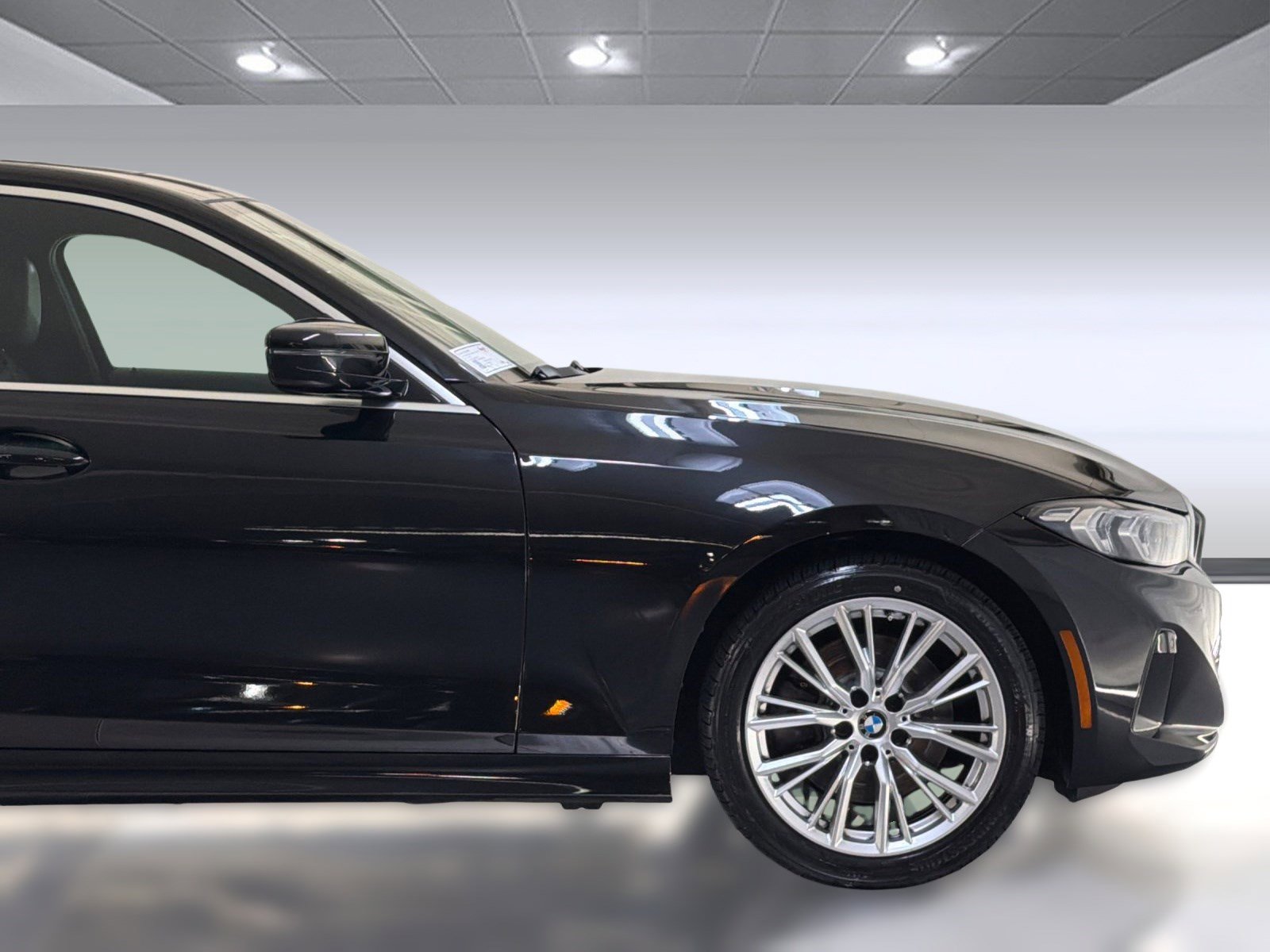 Certified 2024 BMW 330i Sedan w/ Convenience Package RWD image 34