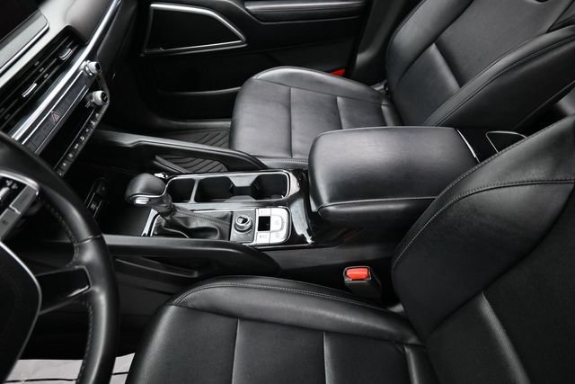 Used 2022 Kia Telluride LX AWD/4WD image 26