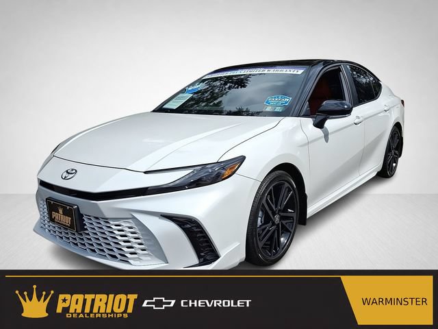 Used 2026 Toyota Camry XSE FWD image 1
