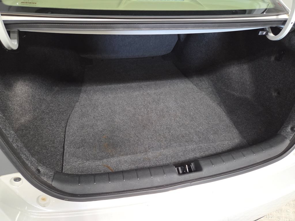 Used 2013 Honda Accord EX-L image 19