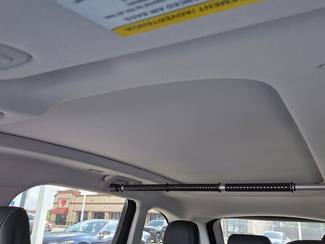 Used 2025 Lincoln Nautilus Premier w/ Equipment Group 102A image 17