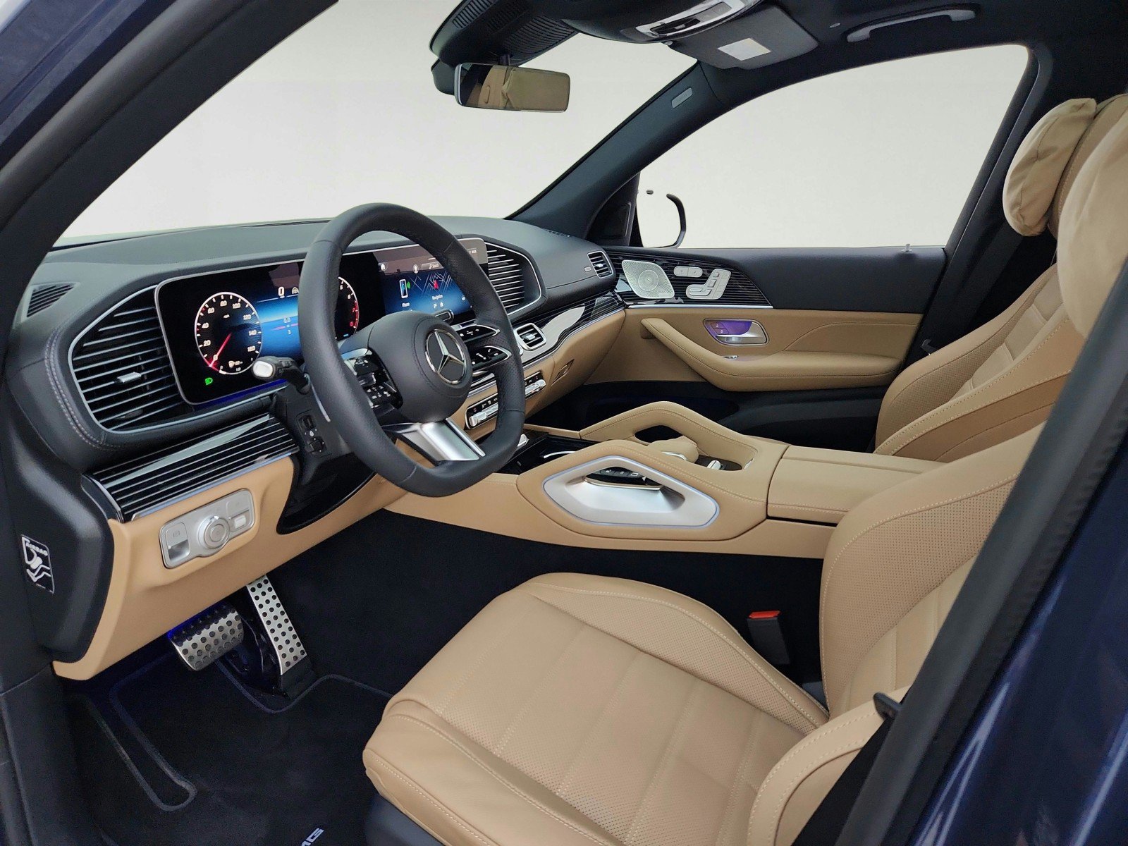 New 2026 Mercedes-Benz GLS 450 4MATIC image 16