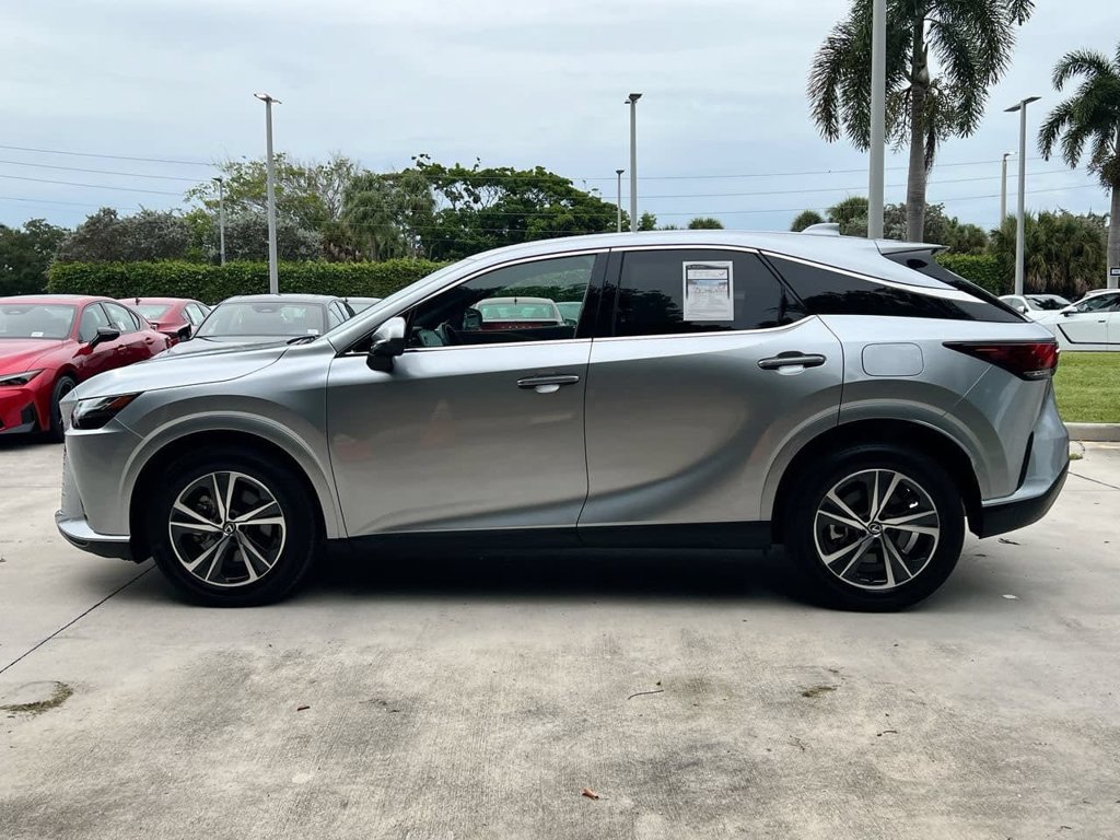 Certified 2025 Lexus RX 350 FWD image 4