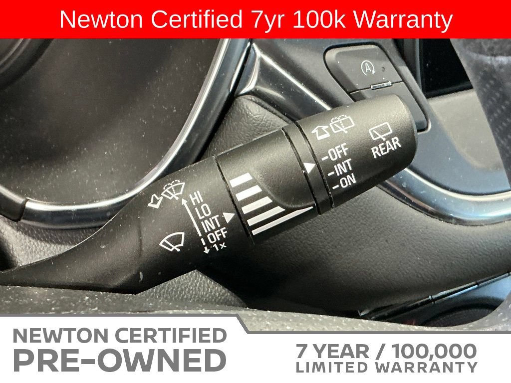 Used 2023 Chevrolet Blazer LT AWD/4WD image 36