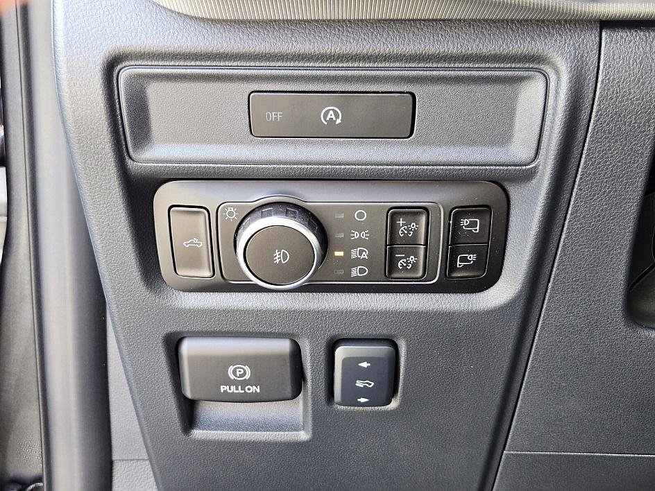 New 2025 Ford F150 Lariat w/ Equipment Group 501A Mid image 27