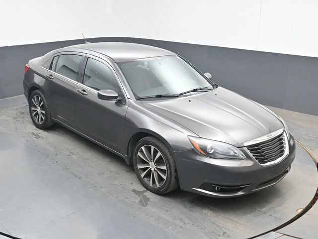 Used 2014 Chrysler 200 Touring w/ 200 S Group FWD image 30