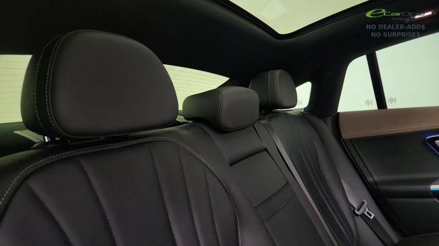 Used 2023 Mercedes-Benz EQE 500 4MATIC Sedan image 58