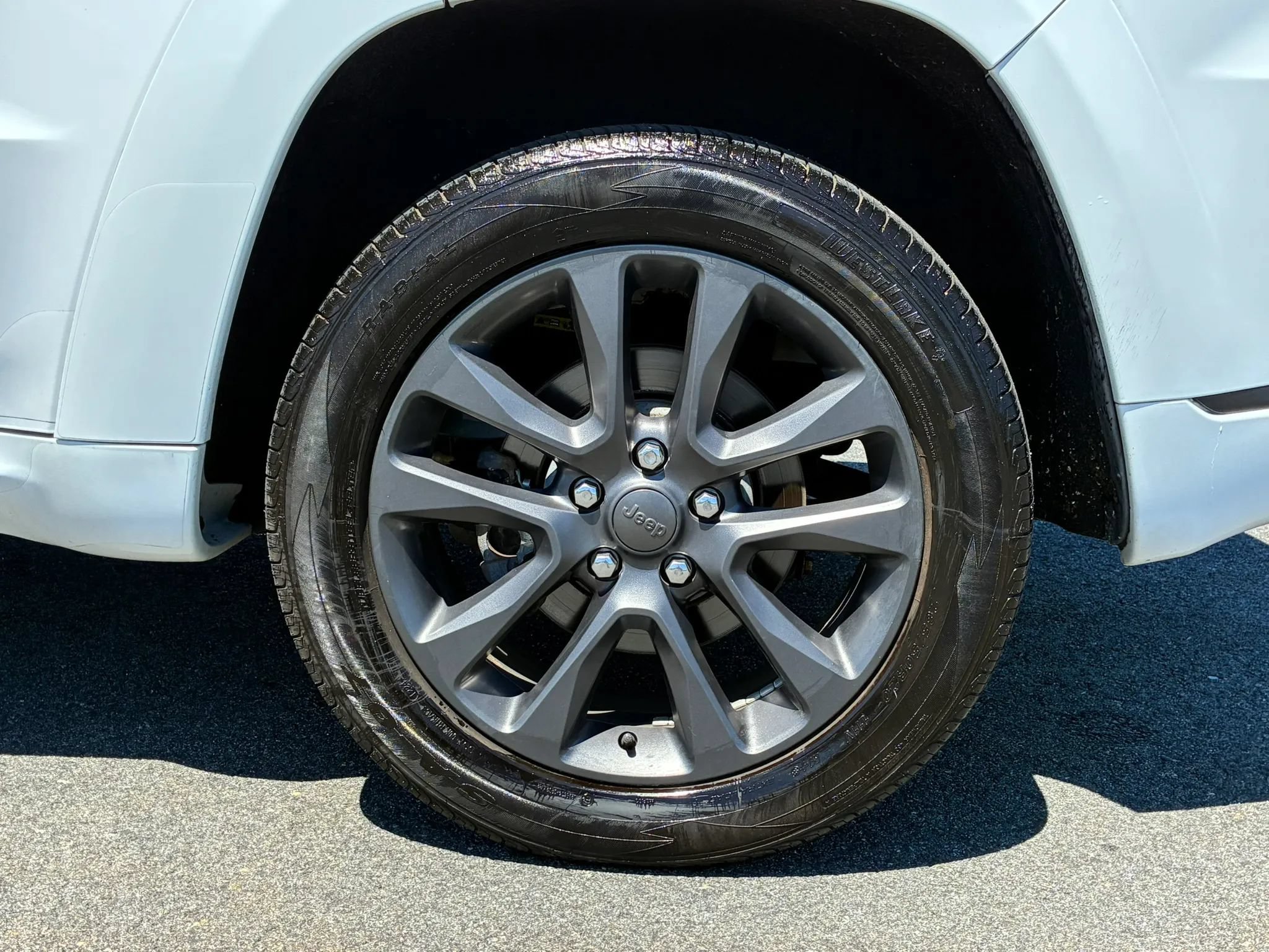 Used 2018 Jeep Grand Cherokee High Altitude AWD/4WD image 33