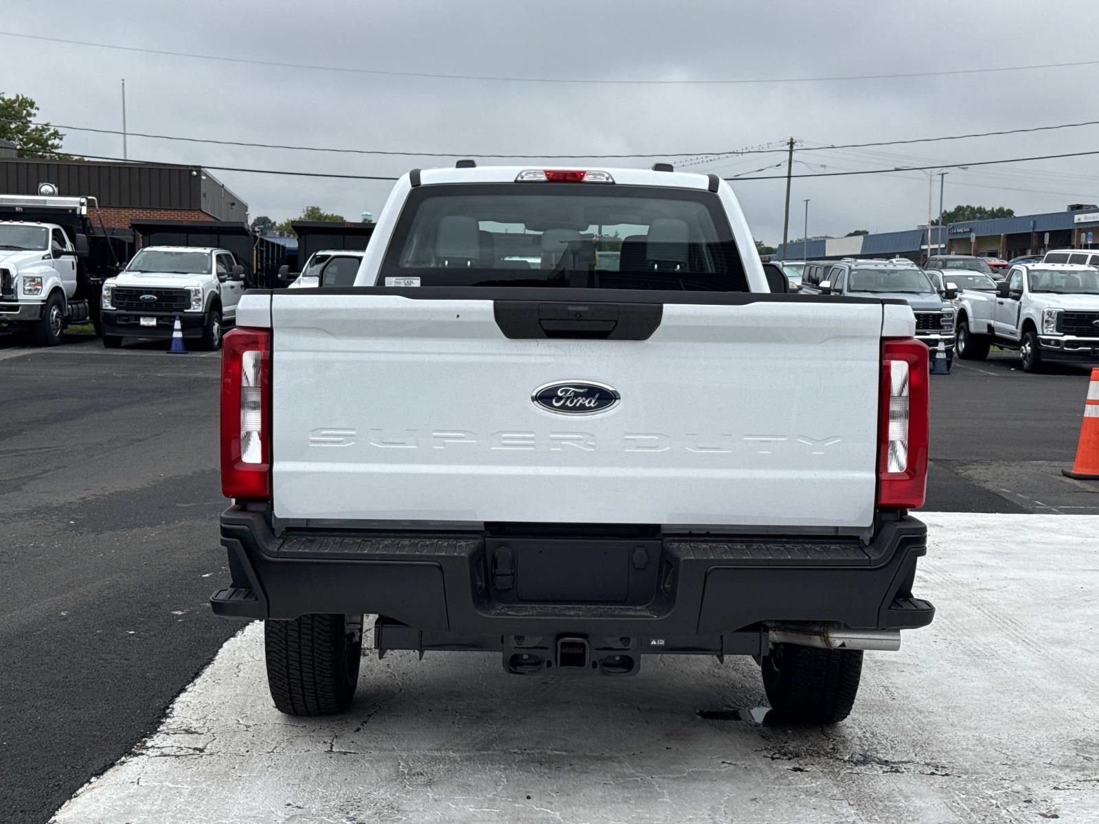 New 2026 Ford F250 XL w/ XL Driver Assist Package AWD/4WD image 4