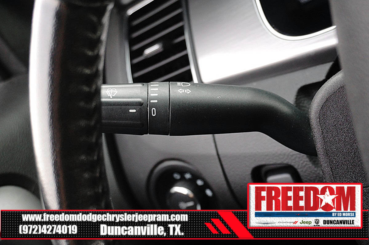 Used 2014 Ford Taurus SEL w/ Equipment Group 201A FWD image 29