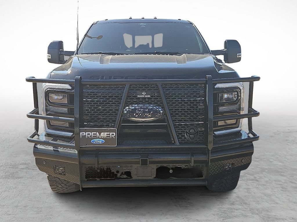 Used 2025 Ford F350 Platinum AWD/4WD image 3