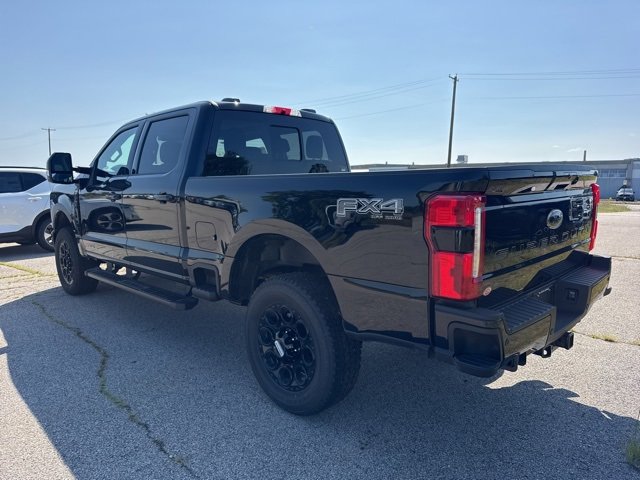 New 2025 Ford F350 Lariat w/ Black Appearance Package image 5