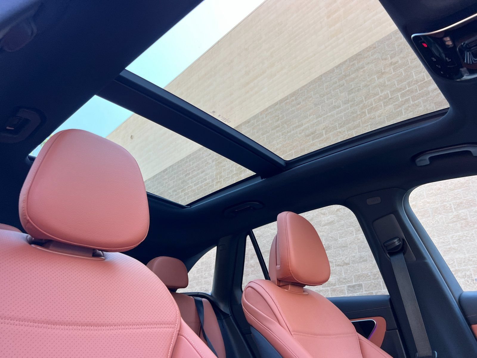 New 2026 Mercedes-Benz GLC 300 4MATIC image 16