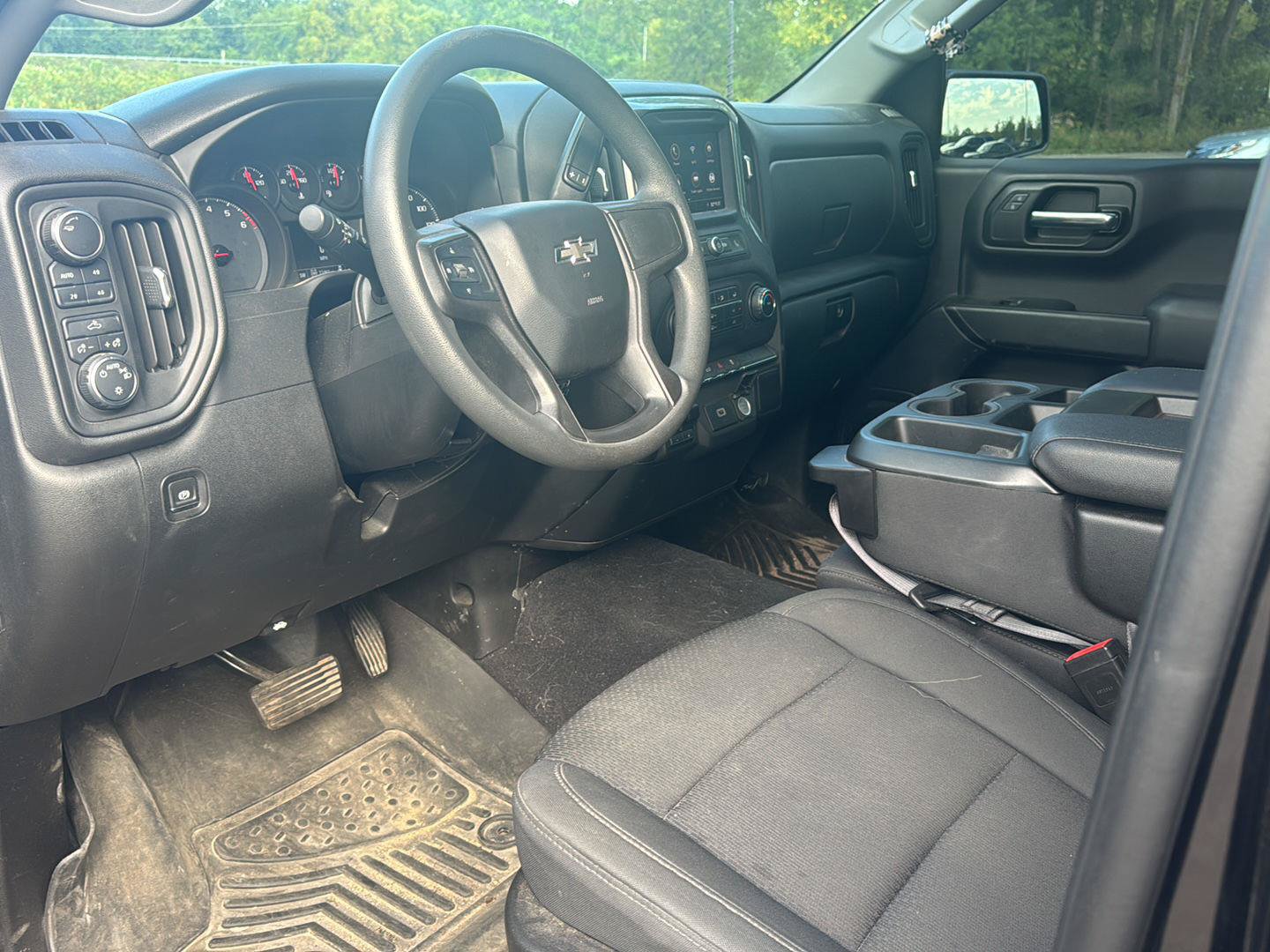 Used 2020 Chevrolet Silverado 1500 Custom Trail Boss w/ Custom Convenience Package AWD/4WD image 11