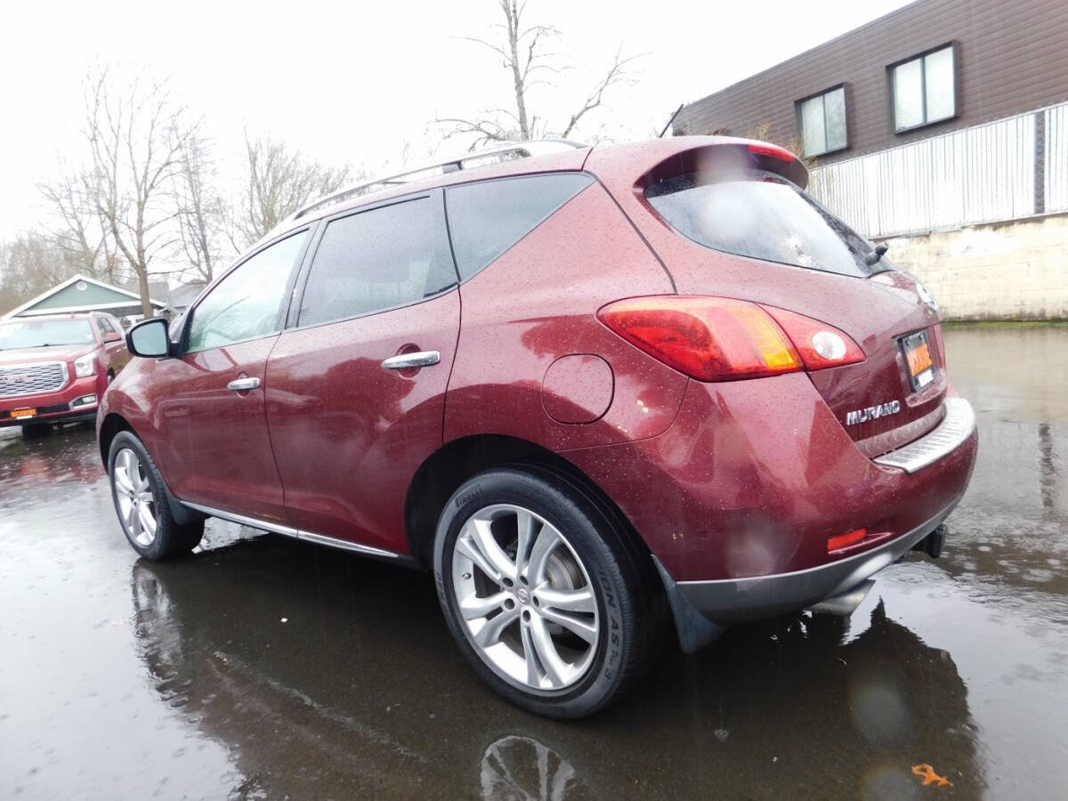 Used 2010 Nissan Murano LE w/ Navigation Pkg image 3