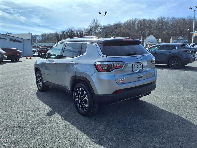 Certified 2022 Jeep Compass Limited image 6