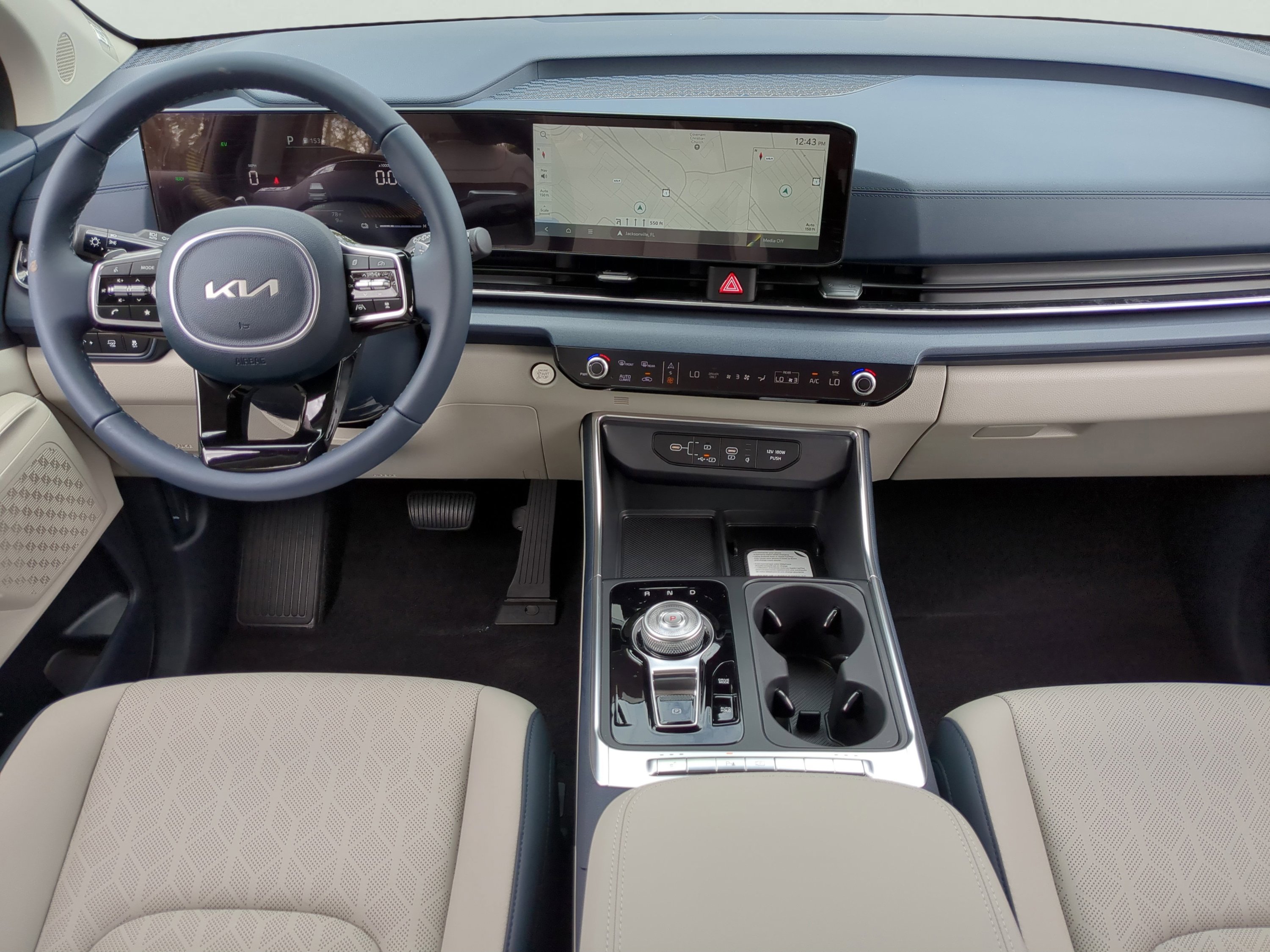 New 2026 Kia Carnival EX FWD image 6