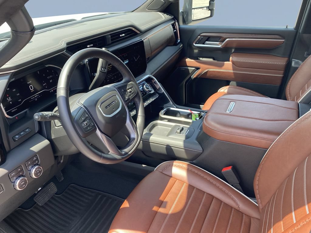 Used 2025 GMC Sierra 2500 Denali Ultimate AWD/4WD image 10