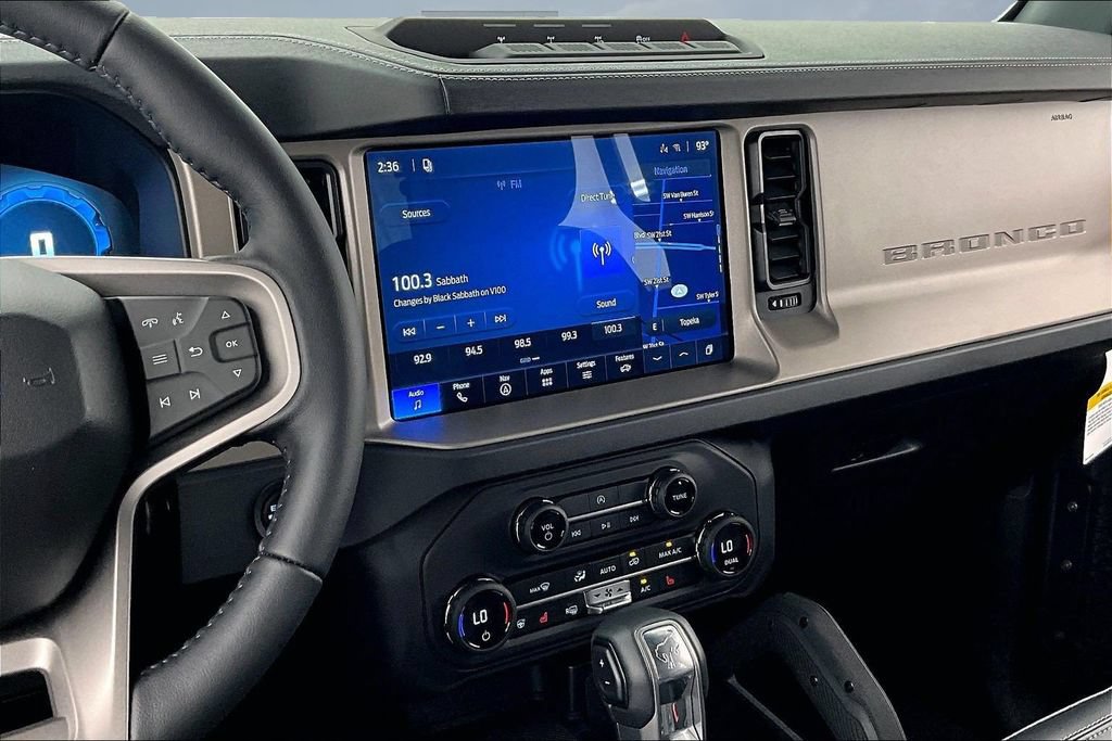 New 2026 Ford Bronco Outer Banks w/ Sasquatch Package AWD/4WD image 6