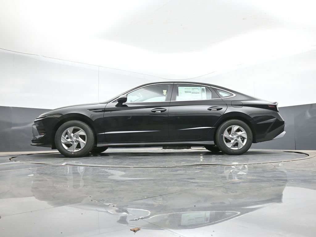 New 2026 Hyundai Sonata SE FWD image 11