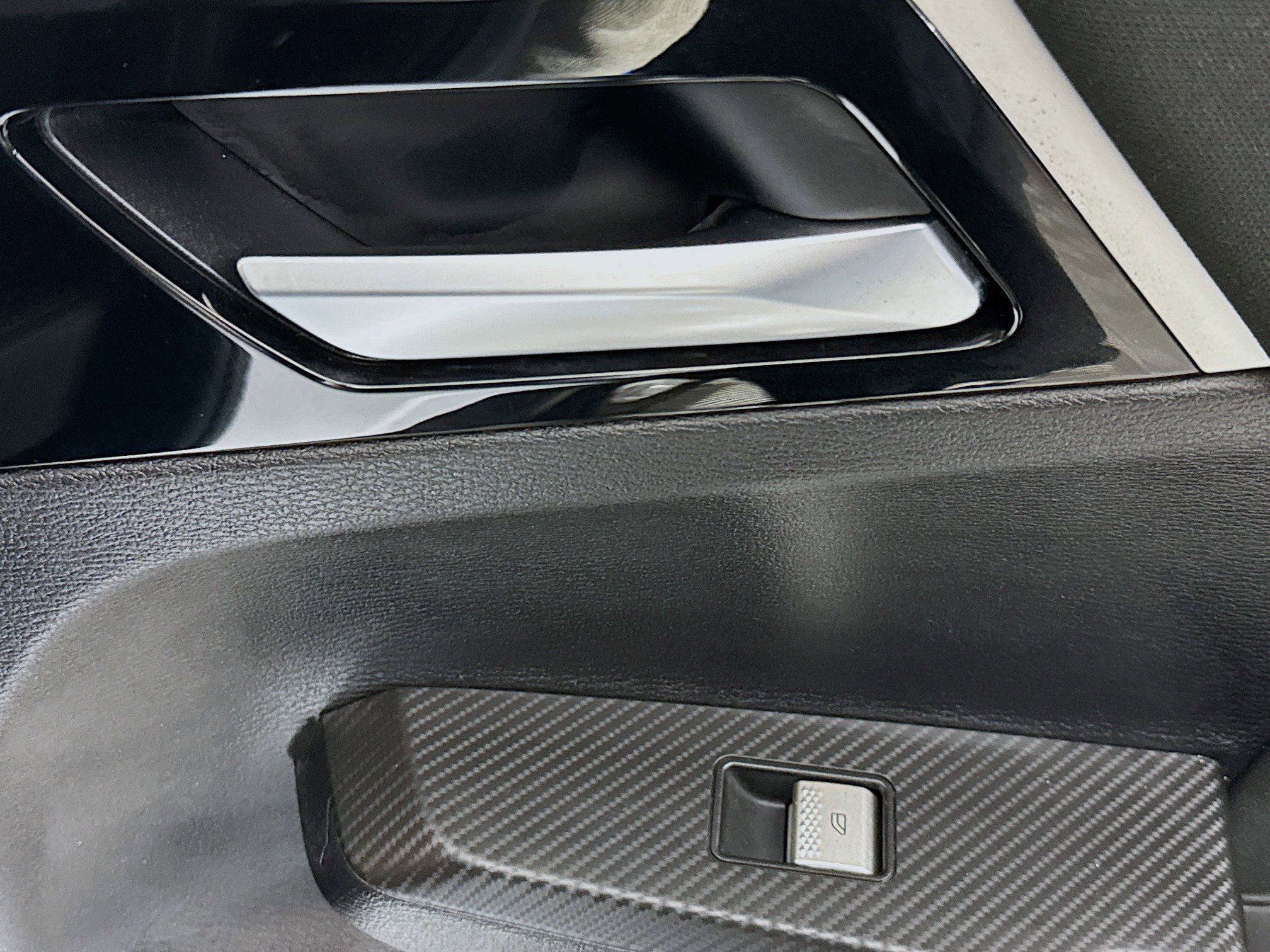 Used 2024 Mitsubishi Outlander ES image 41