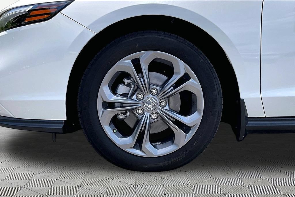 Used 2024 Honda Accord EX image 24