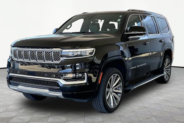 Used 2023 Jeep Grand Wagoneer 4WD w/ Convenience Group III image 3