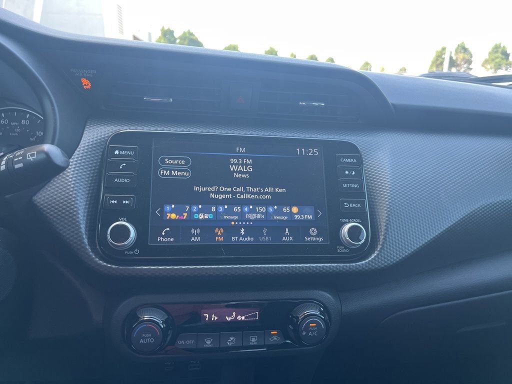 Used 2022 Nissan Kicks SV FWD image 16